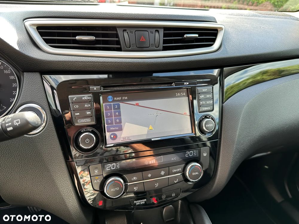 Nissan Qashqai - 12