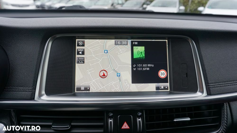Kia Optima - 29
