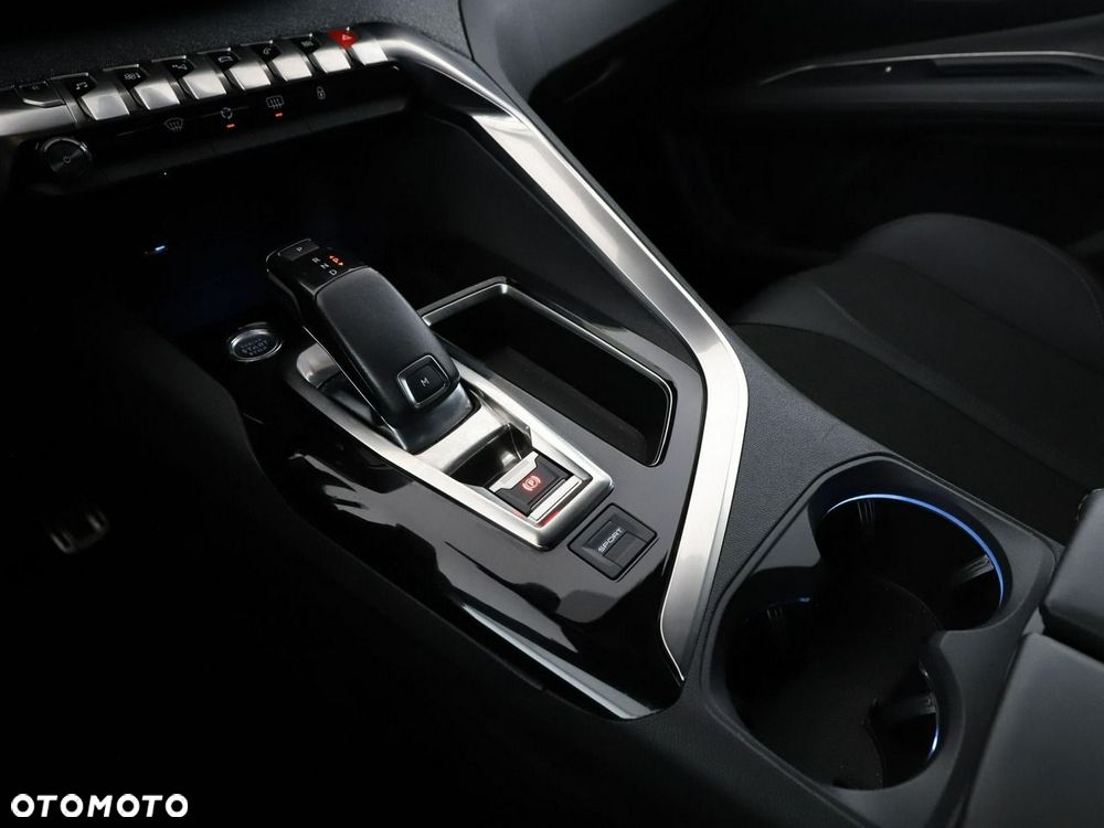 Peugeot 3008 PureTech 180 Stop & Start GPF EAT8 GT - 30