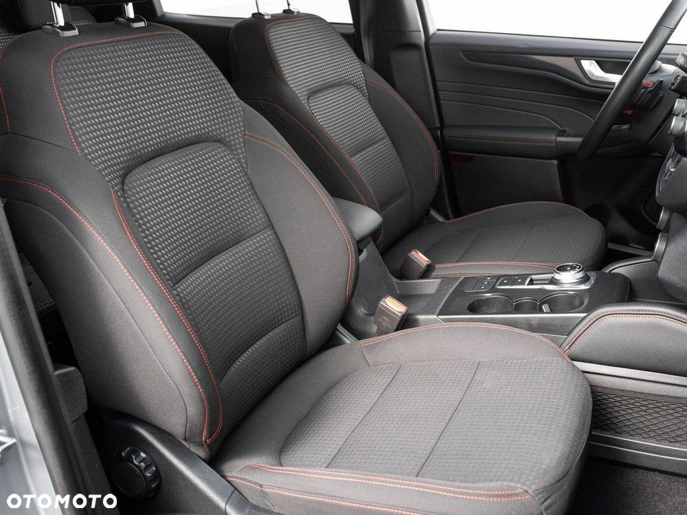 Ford Kuga - 30