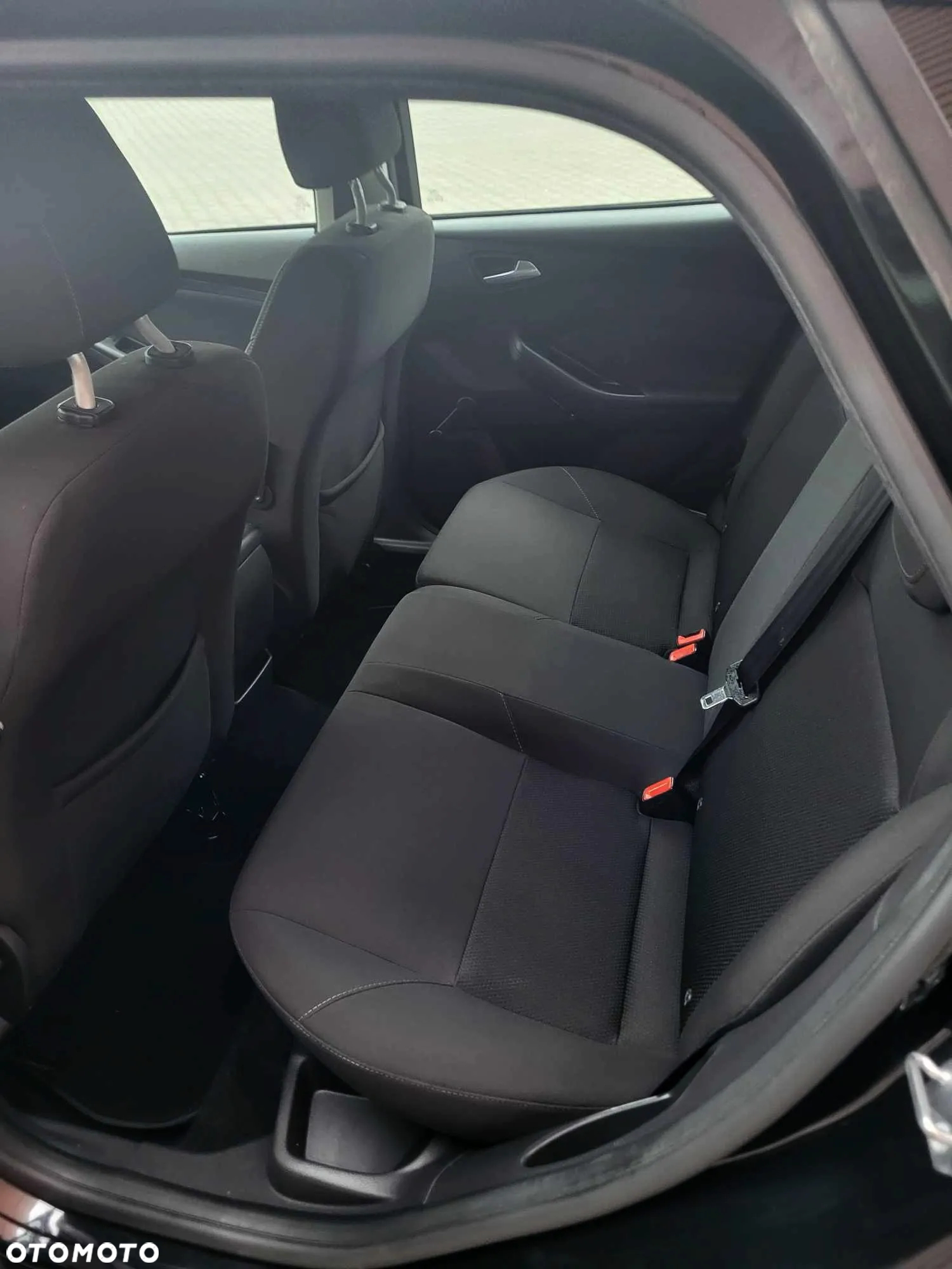 Ford Focus 2.0 EcoBlue Titanium - 9