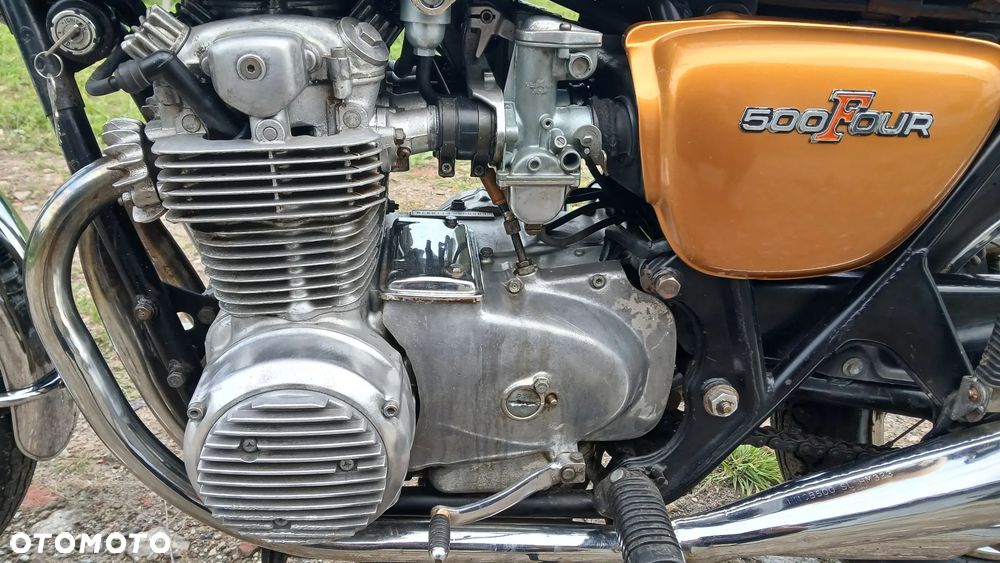 Honda CB - 2