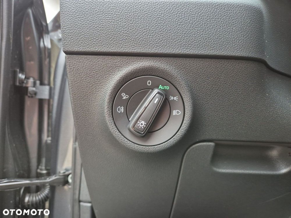 Skoda Karoq - 23