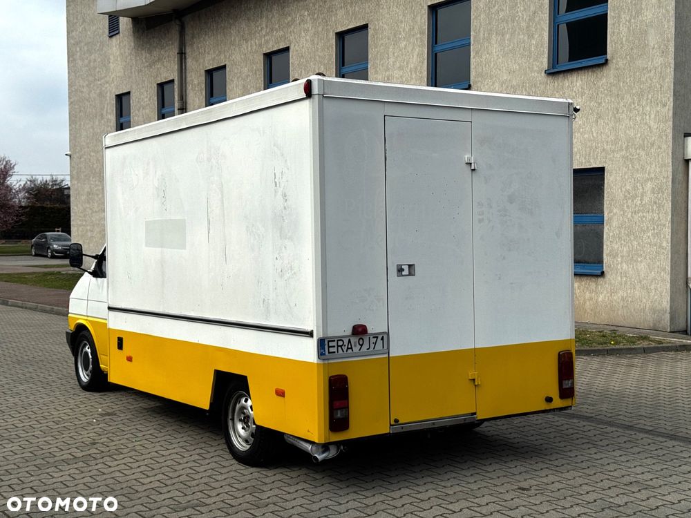 Volkswagen Transporter - 7