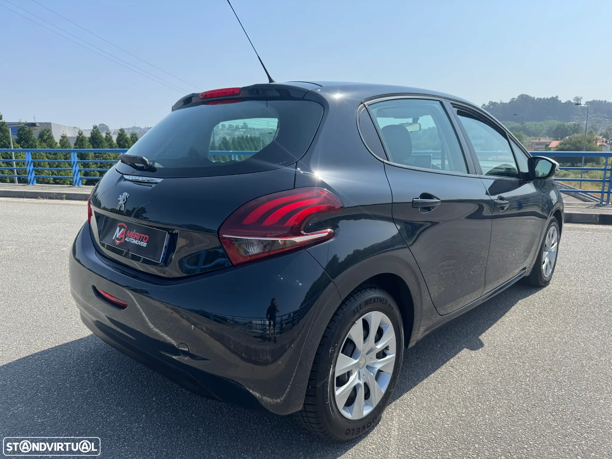 Peugeot 208 PureTech 68 Like - 3