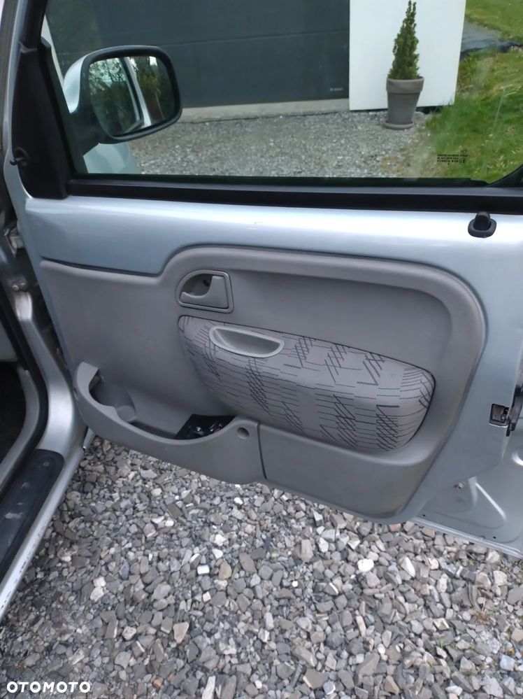 Renault Kangoo - 14