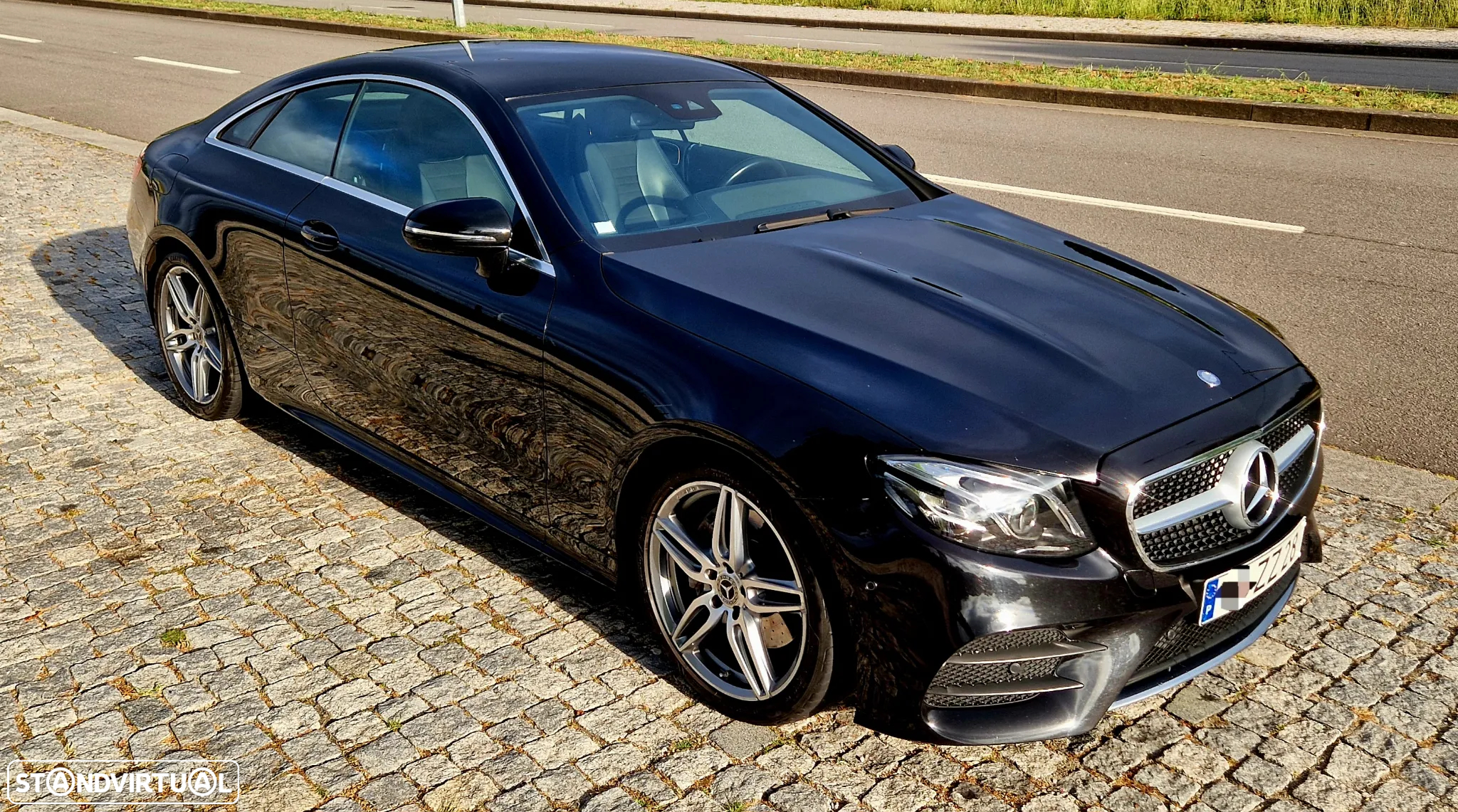 Mercedes-Benz E 220 d AMG Line - 4