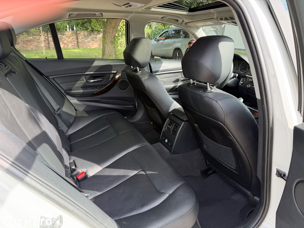 BMW Seria 3 - 11