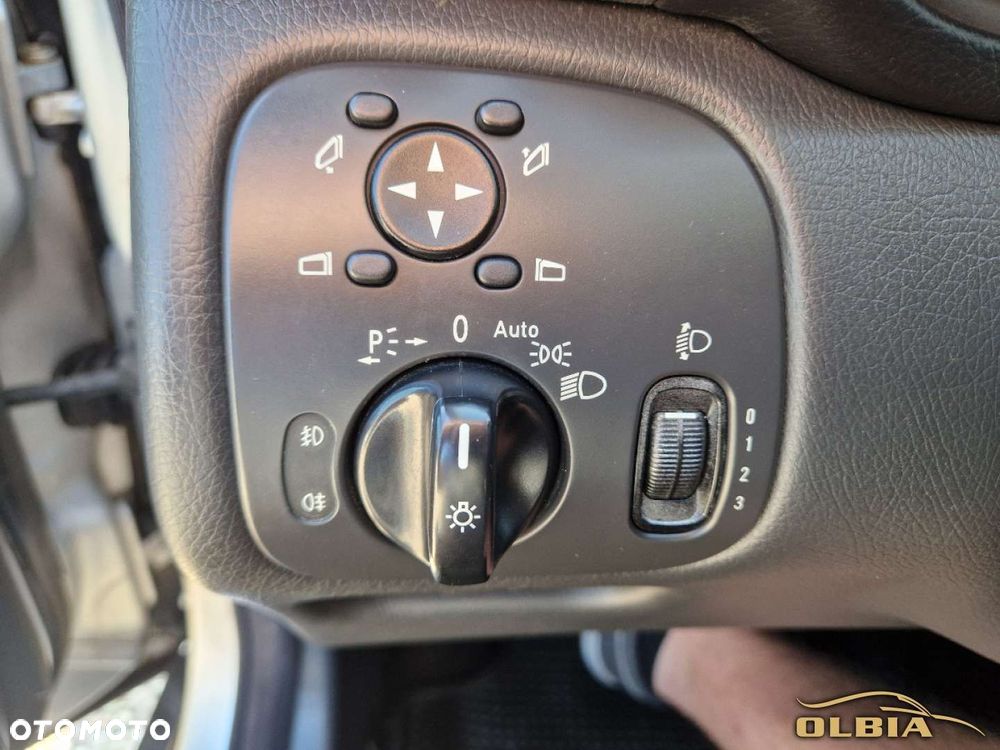 Mercedes-Benz Klasa C - 27