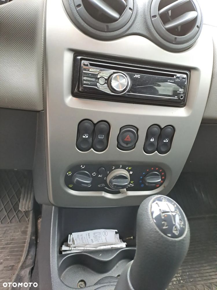 Dacia Logan 1.4 Ambiance - 24