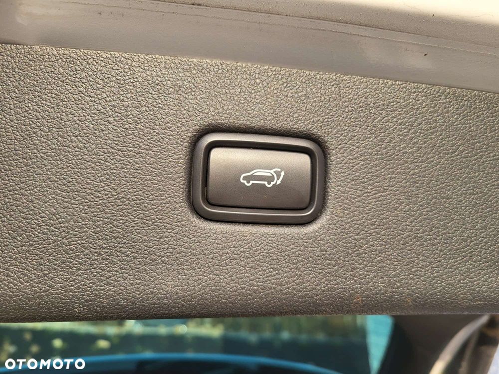 Hyundai Tucson 2.0 CRDI 4WD Automatik Premium - 12