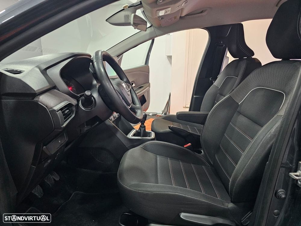 Dacia Jogger 1.0 TCe Extreme 7L - 10
