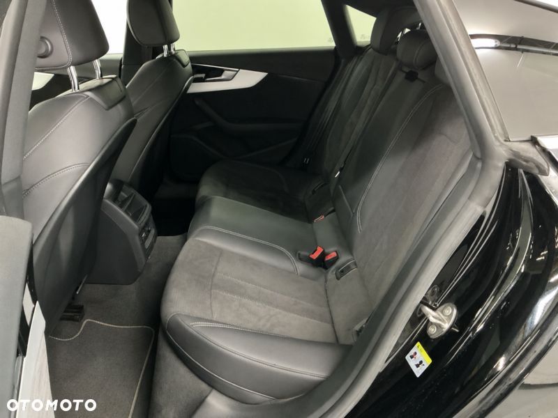 Audi A5 Sportback 40 TDI quattro S tronic S line - 9