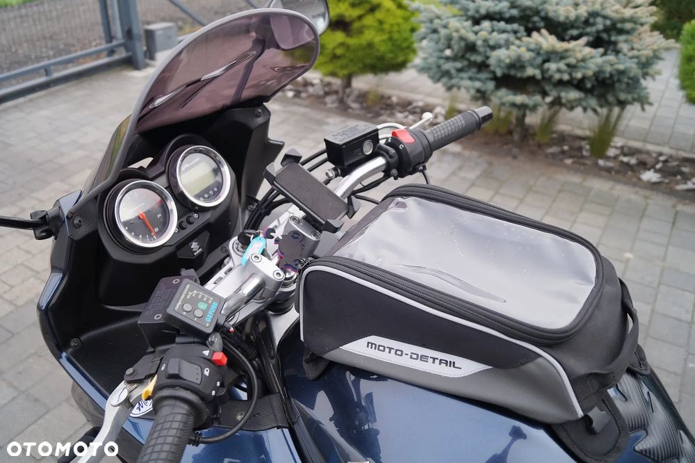 Suzuki Bandit - 12