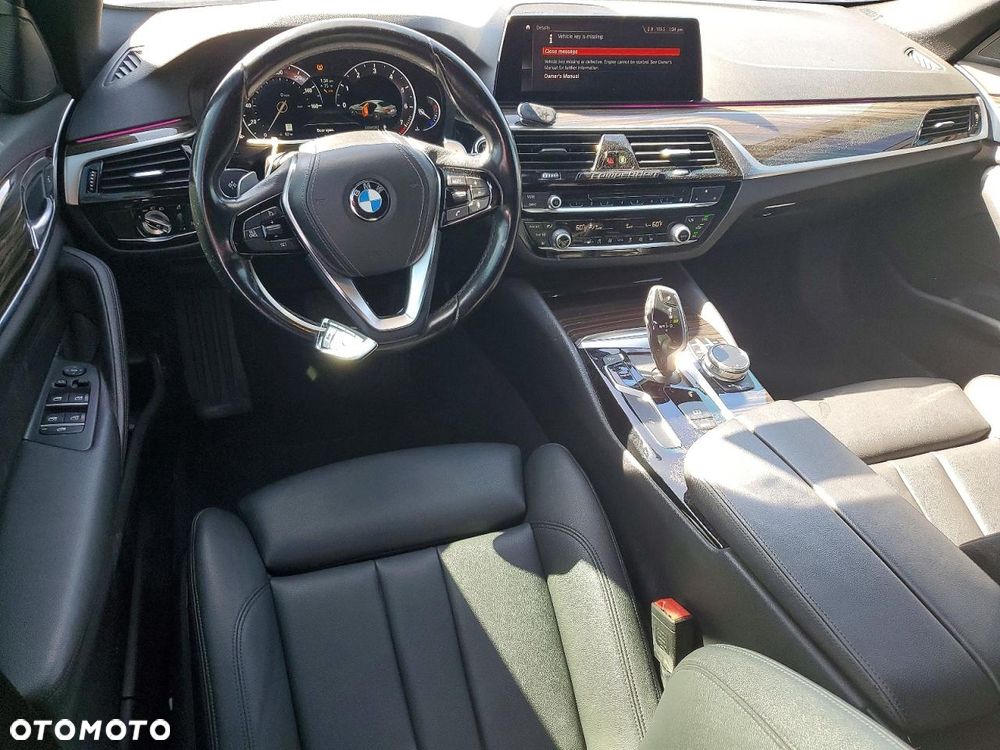BMW Seria 5 530i Sport Line - 8