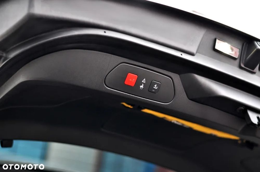 Opel Grandland X 1.2 T Innovation S&S - 13