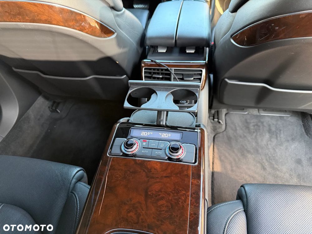 Audi A8 4.0 TFSI cylinder on demand quattro tiptronic Lang - 23