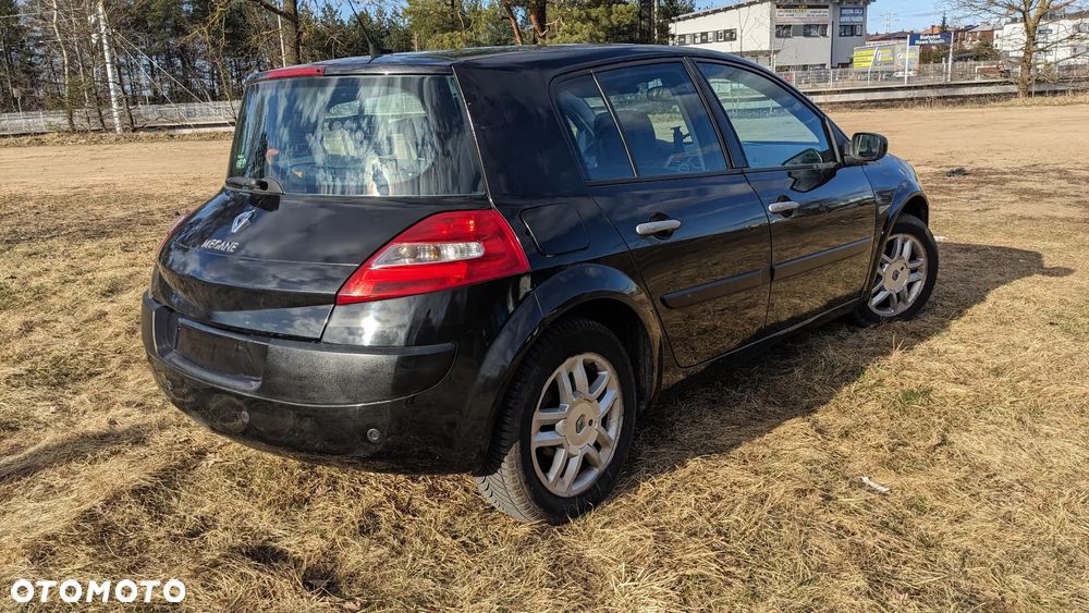 Renault Megane 1.6 16V 110 Dynamique - 3