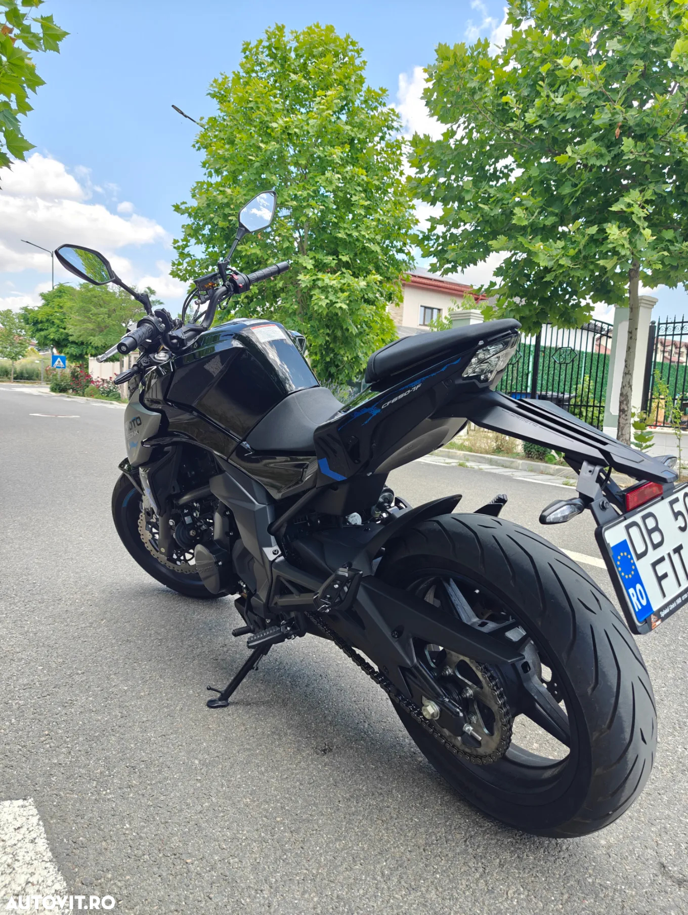 CF Moto 650NK ABS - 6