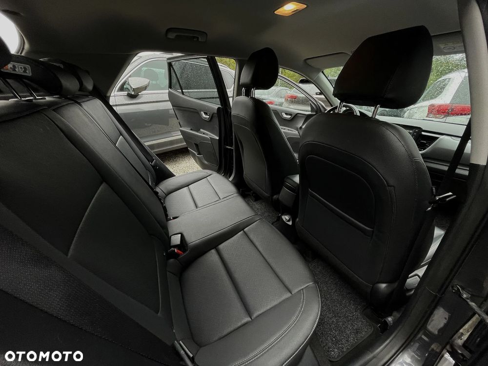 Kia Stonic 1.6 CRDi L - 33