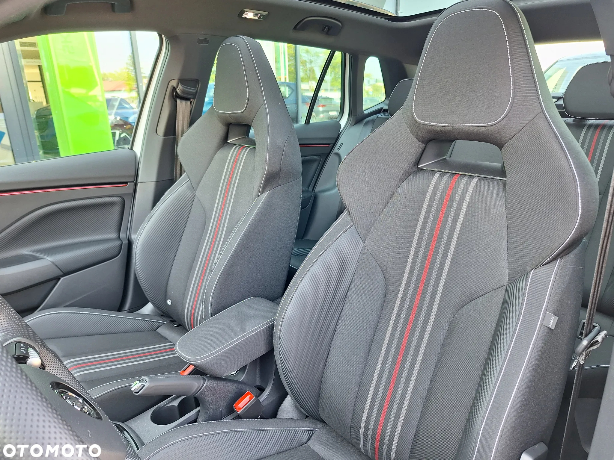 Skoda Kamiq 1.5 TSI Monte Carlo DSG - 10