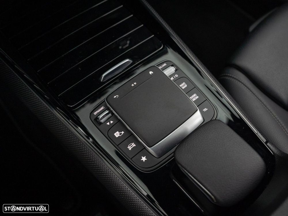 Mercedes-Benz B 250 e Style Plus - 24
