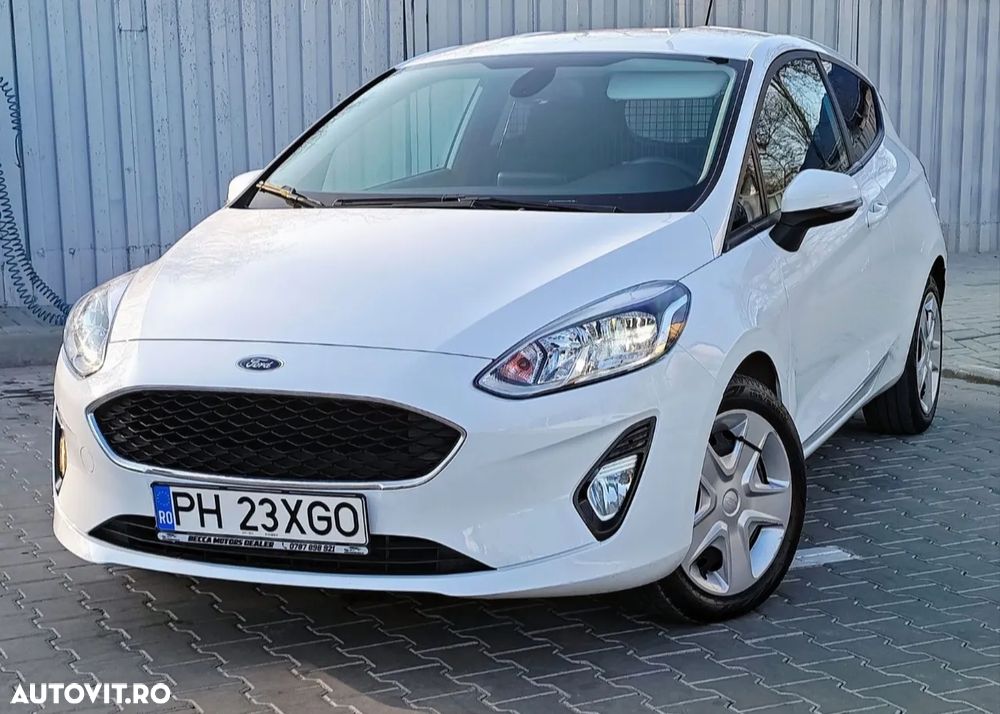 Ford Fiesta 1.5 TDCi S&S TREND - 11