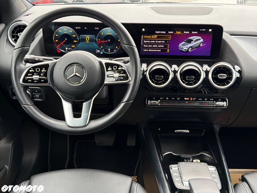 Mercedes-Benz GLA 220 d Progressive - 19
