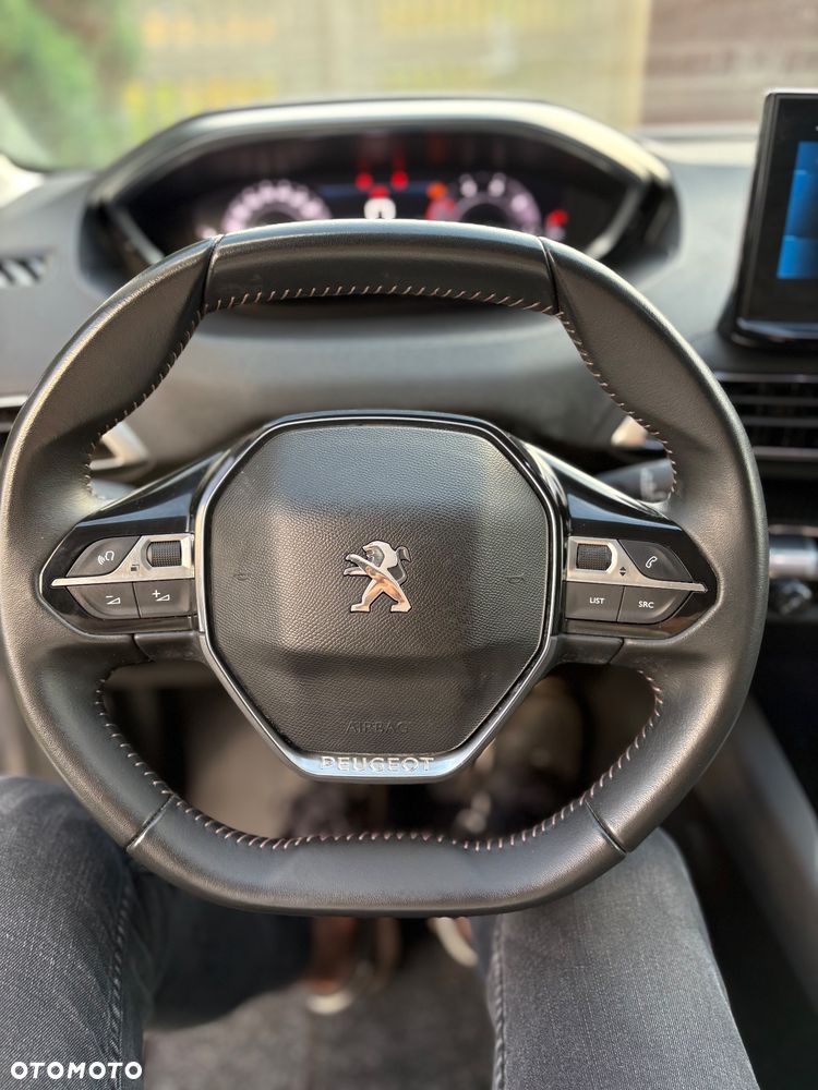 Peugeot 5008 BlueHDi 130 Allure Pack - 22