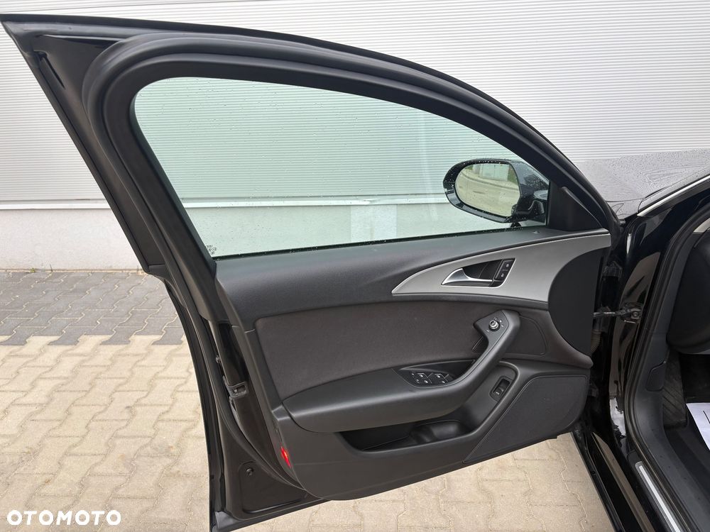 Audi A6 Avant - 33