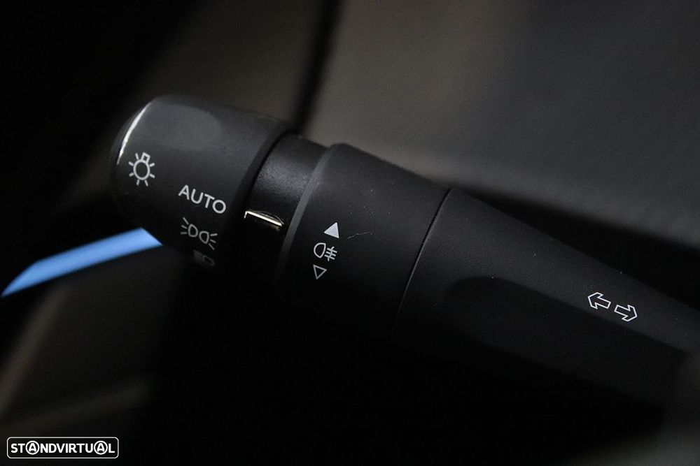 Peugeot e-208 50 kWh GT - 19