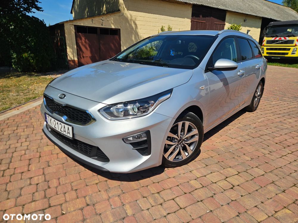 Kia Ceed - 1