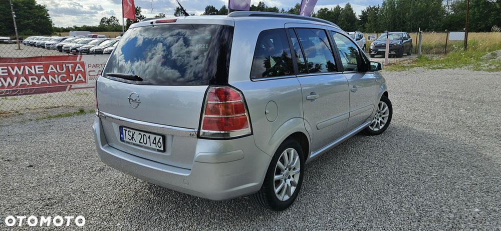 Opel Zafira - 8