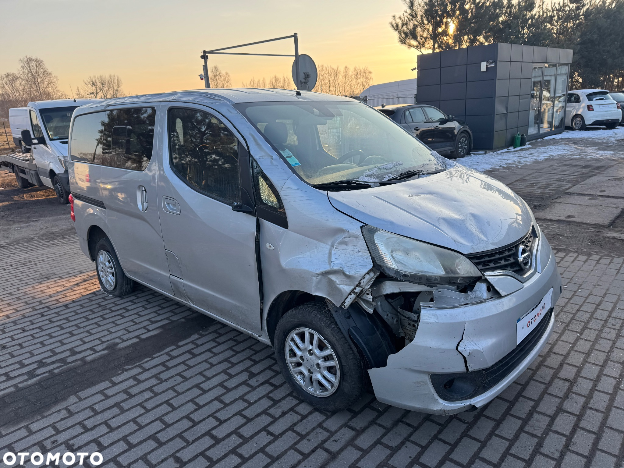 Nissan NV200 - 4