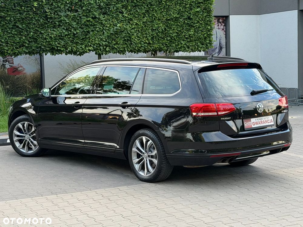 Volkswagen Passat 1.8 TSI (BlueMotion Technology) DSG Comfortline - 14