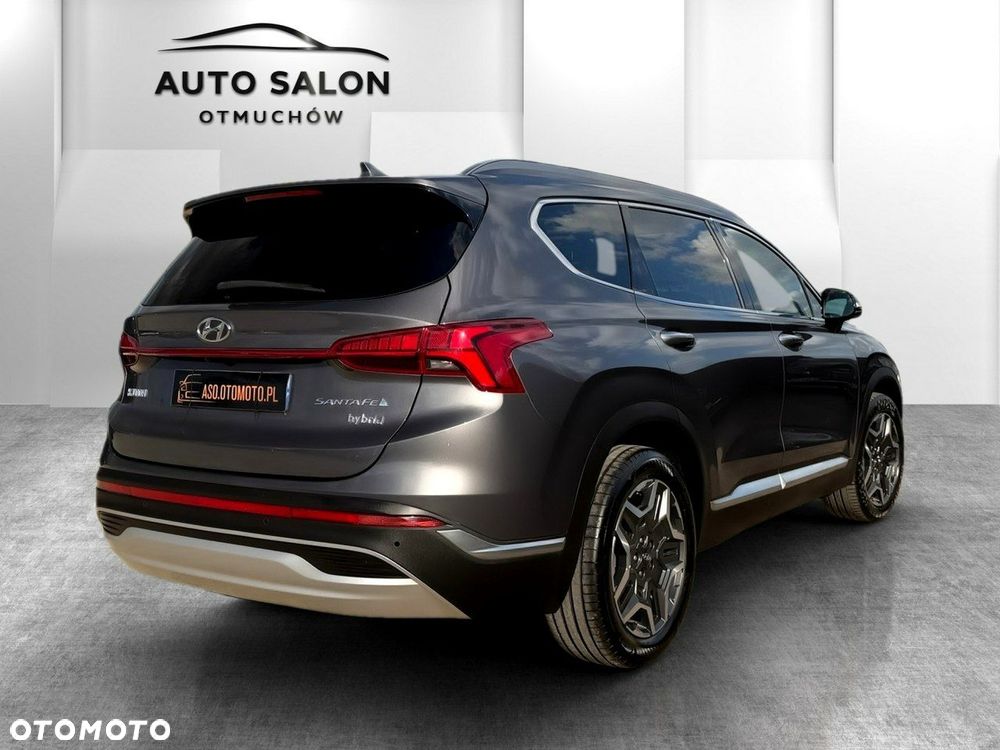 Hyundai Santa Fe - 5