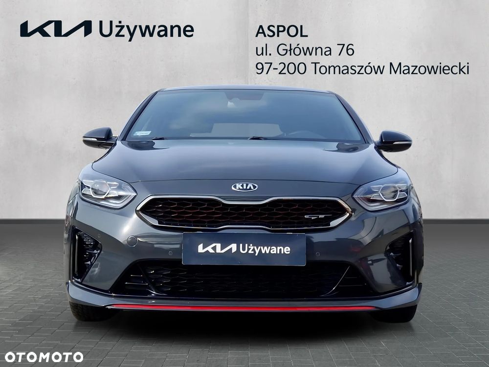 Kia Ceed - 8