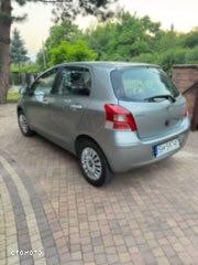 Toyota Yaris 1.33 2010 - 9