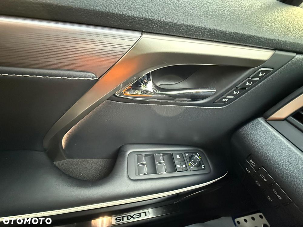 Lexus RX 300 F Sport - 19