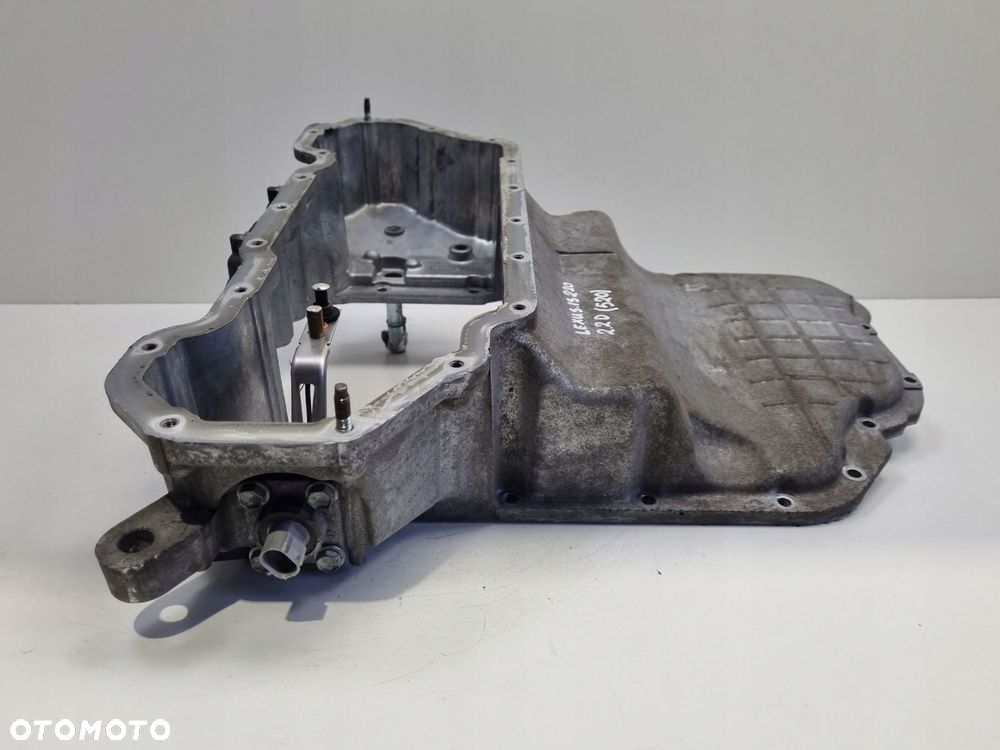 MISKA OLEJOWA oleju 12111-26030 Lexus IS IS220 2.2 D-CAT - 3