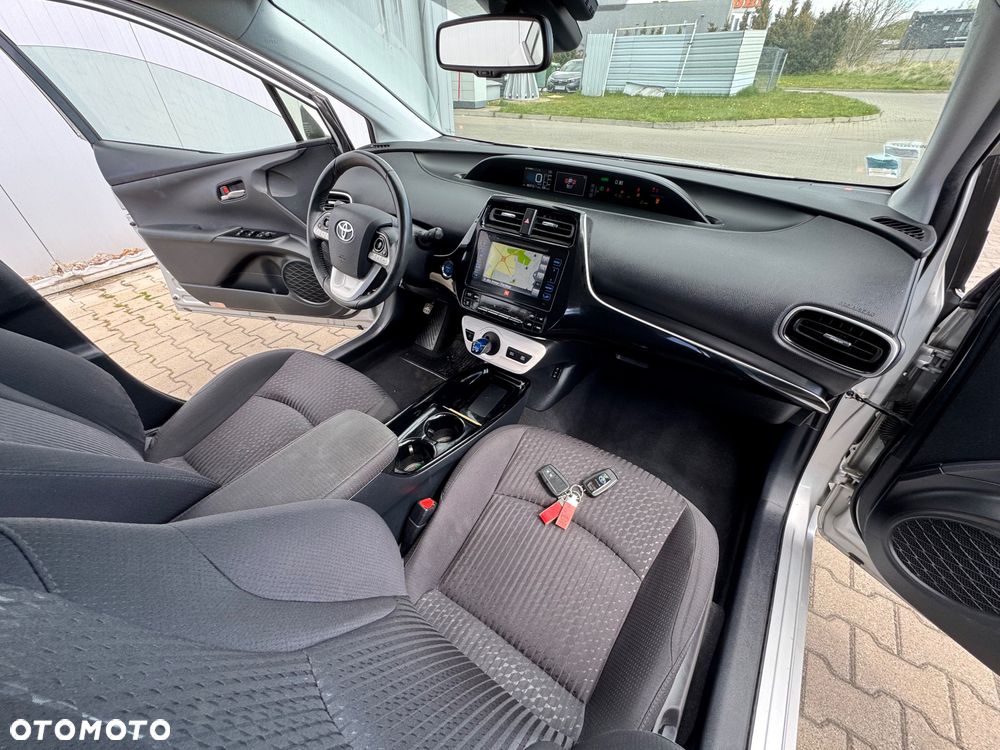 Toyota Prius - 6
