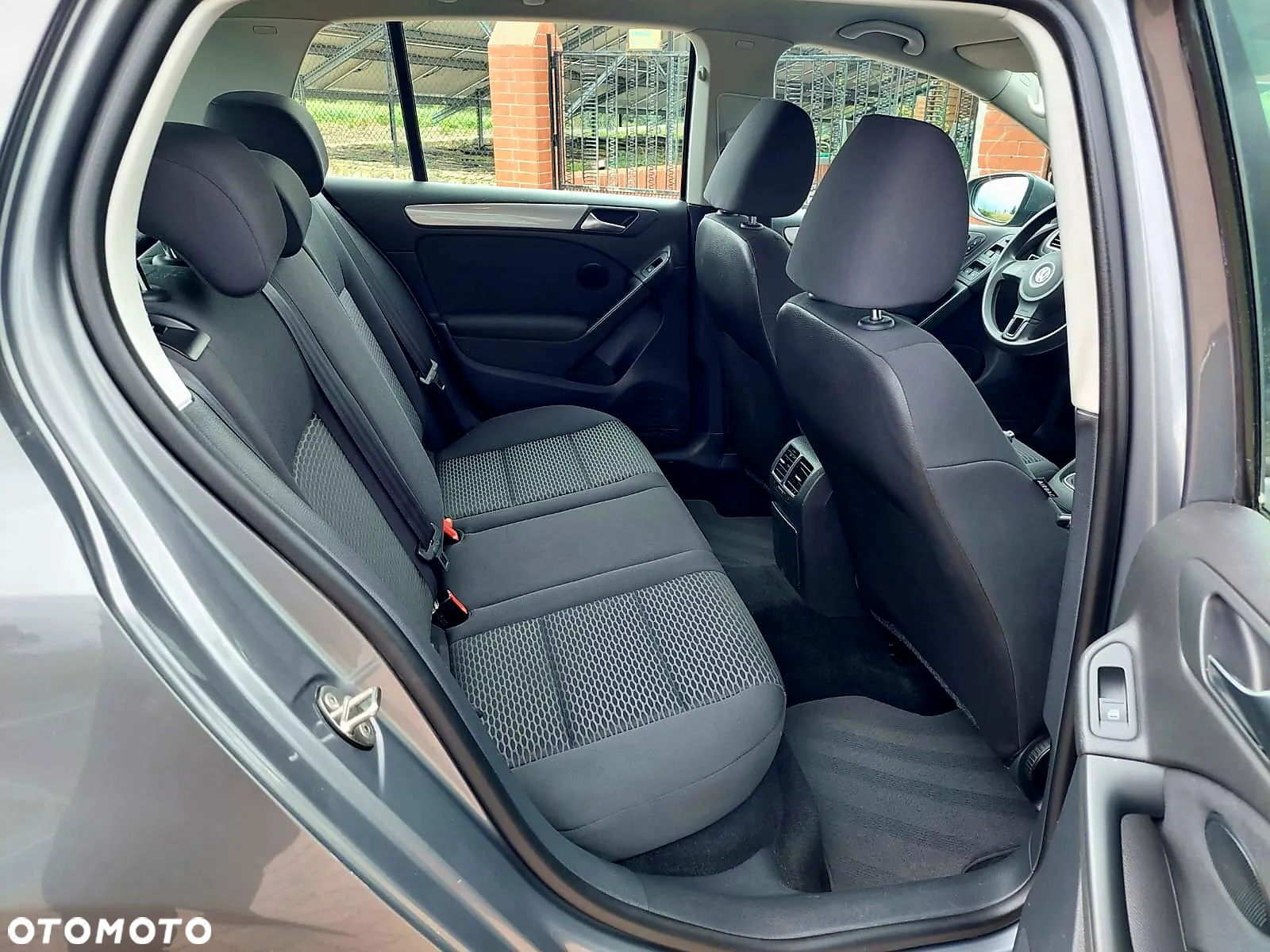 Volkswagen Golf 1.2 TSI BlueMotion Technology Comfortline - 18
