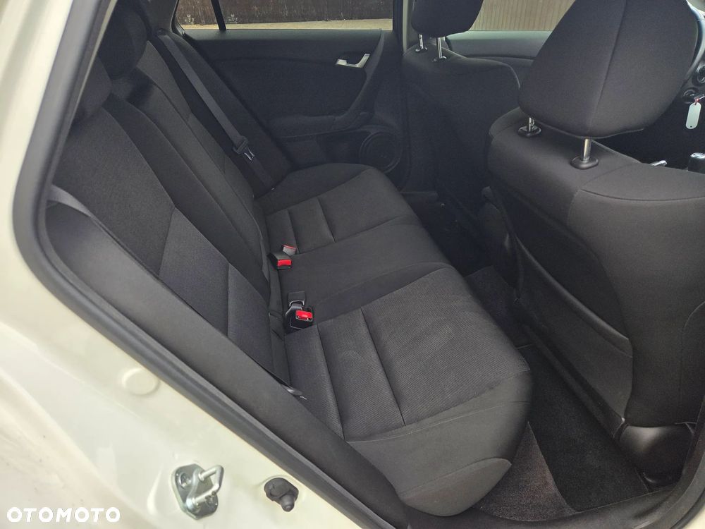 Honda Accord 2.0 Lifestyle Navi - 18