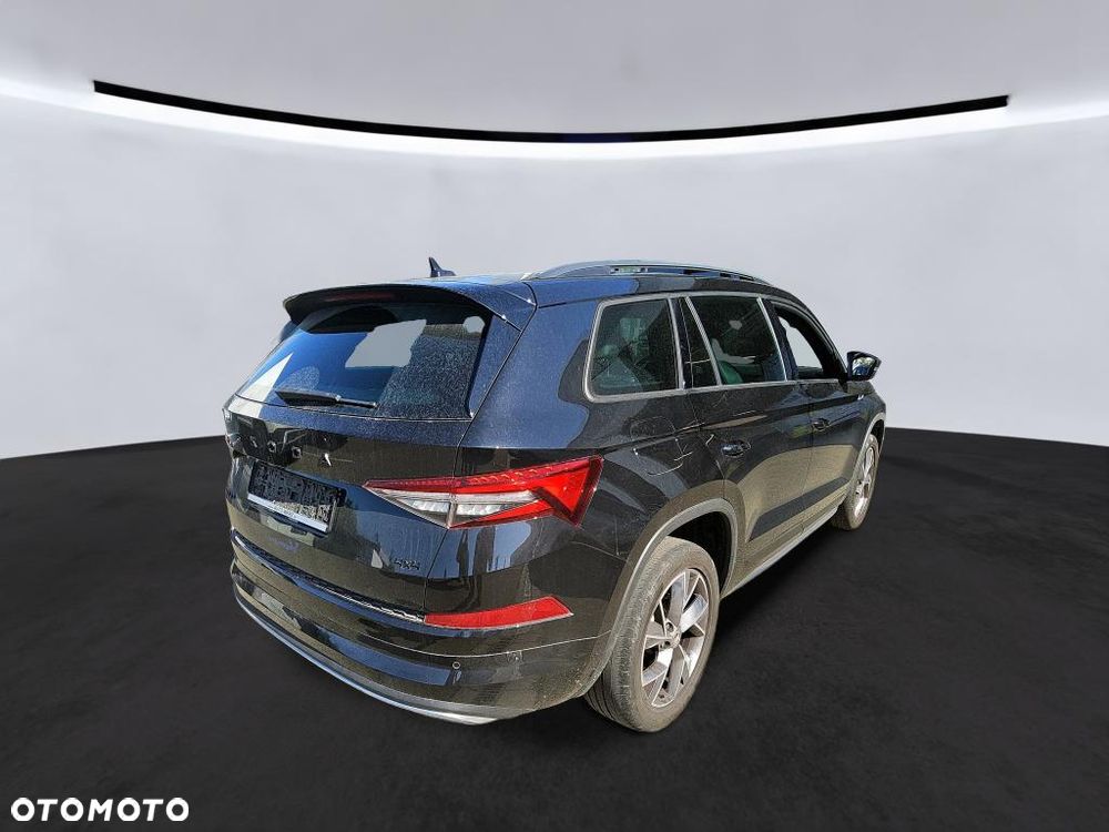Skoda Kodiaq 2.0 TDI 4x4 DSG Sportline - 5