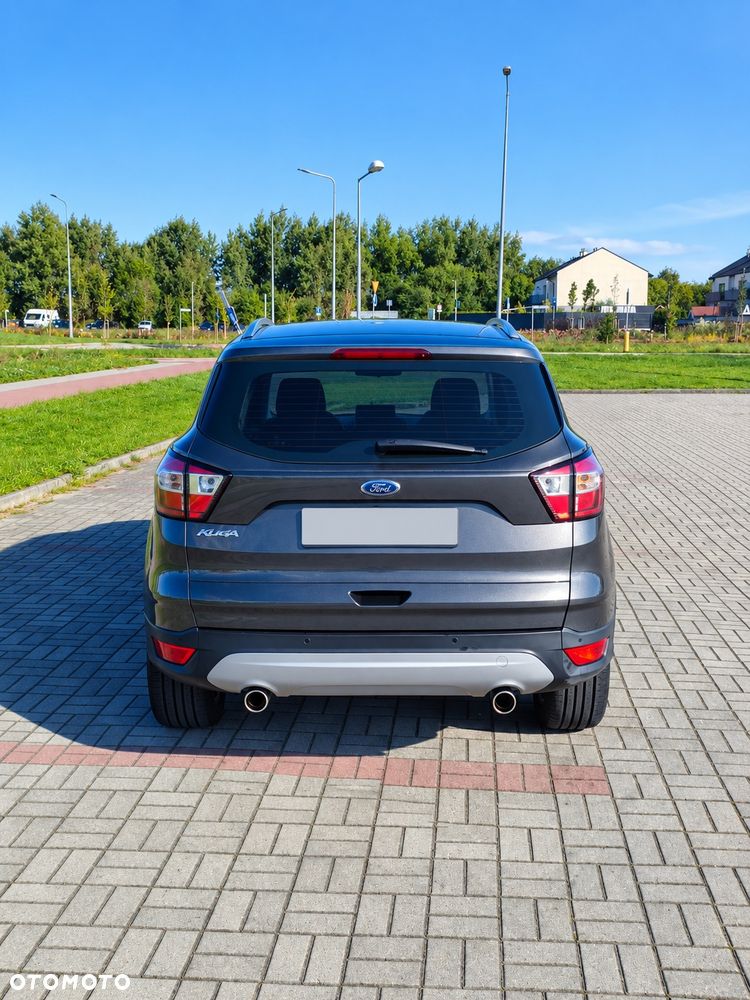 Ford Kuga - 4