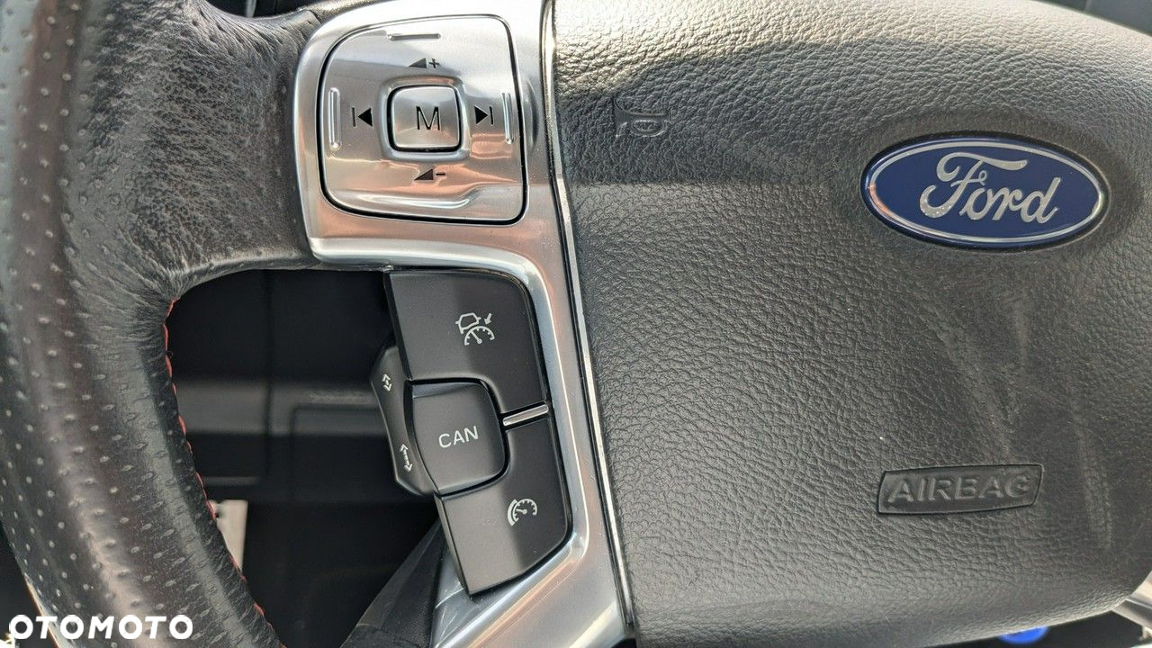 Ford S-Max - 28