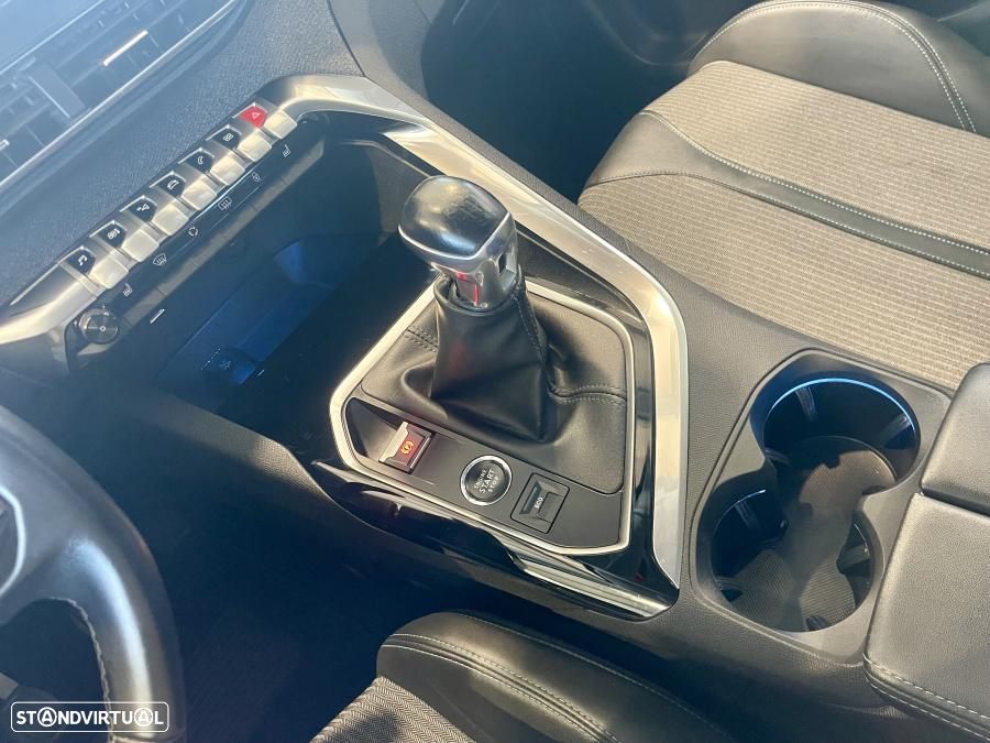 Peugeot 3008 1.2 PureTech Allure Pack - 14