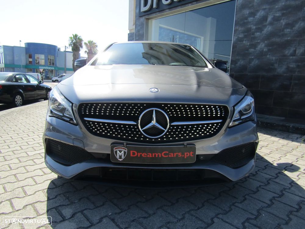 Mercedes-Benz CLA 200 d Shooting Brake AMG Line - 2