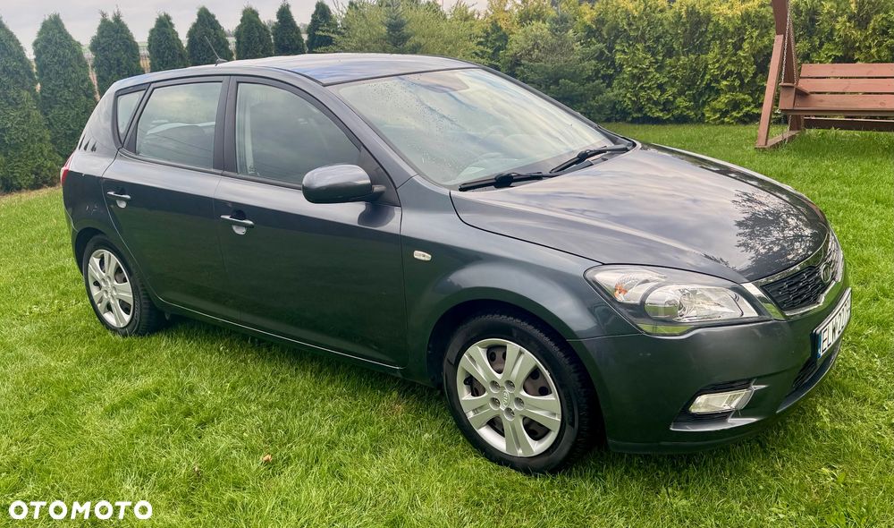 Kia Ceed Cee'd 1.4 Comfort + - 10