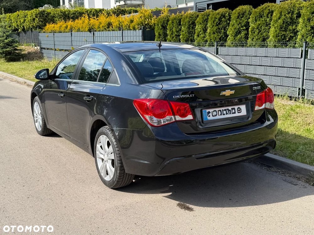 Chevrolet Cruze 1.4T LTZ+ - 8